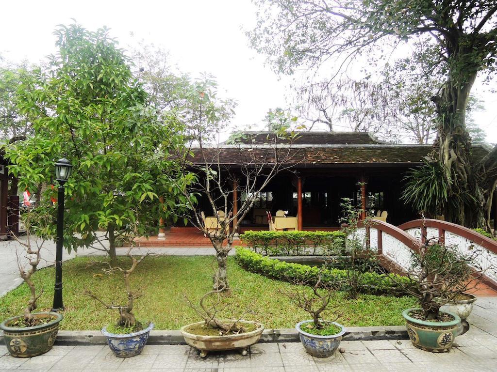 Thanh Noi Hotel Hue Bagian luar foto