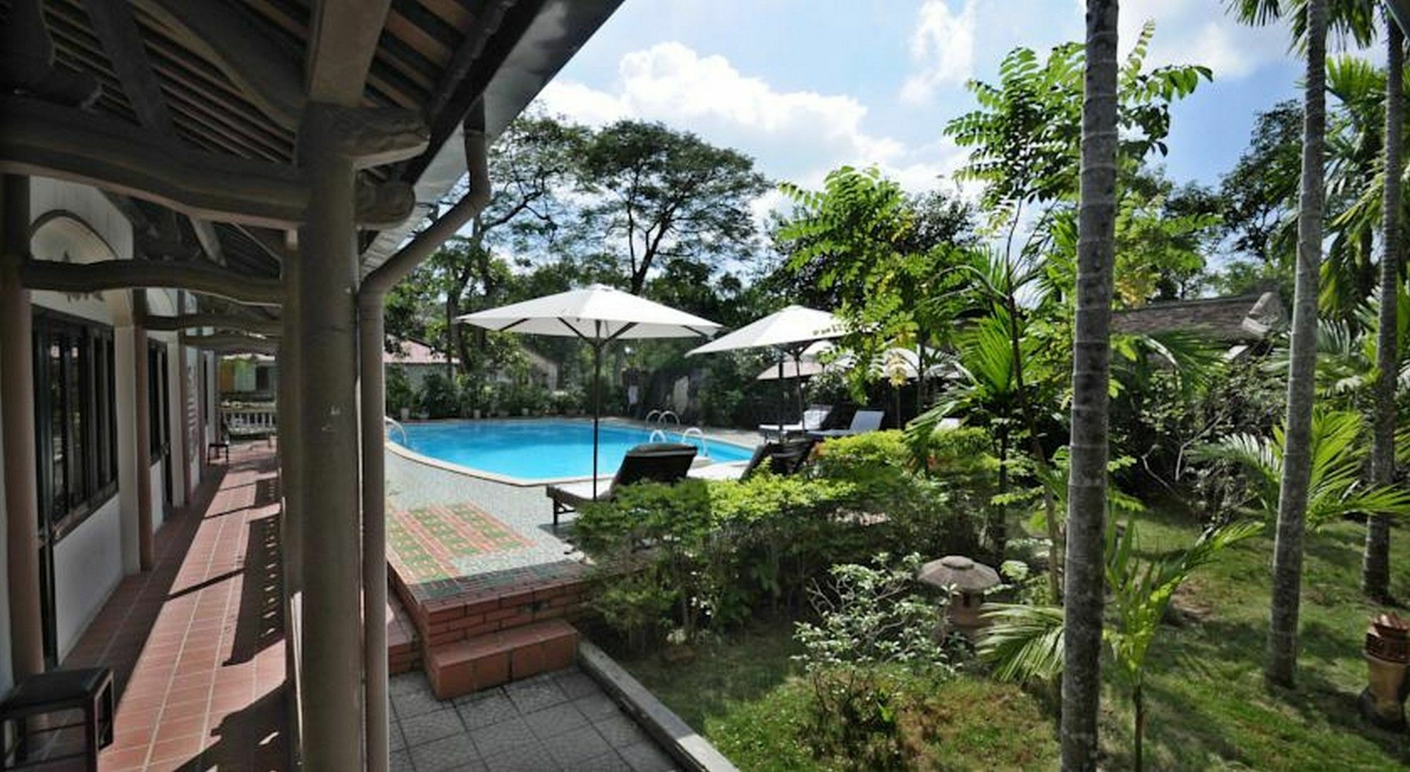 Thanh Noi Hotel Hue Bagian luar foto